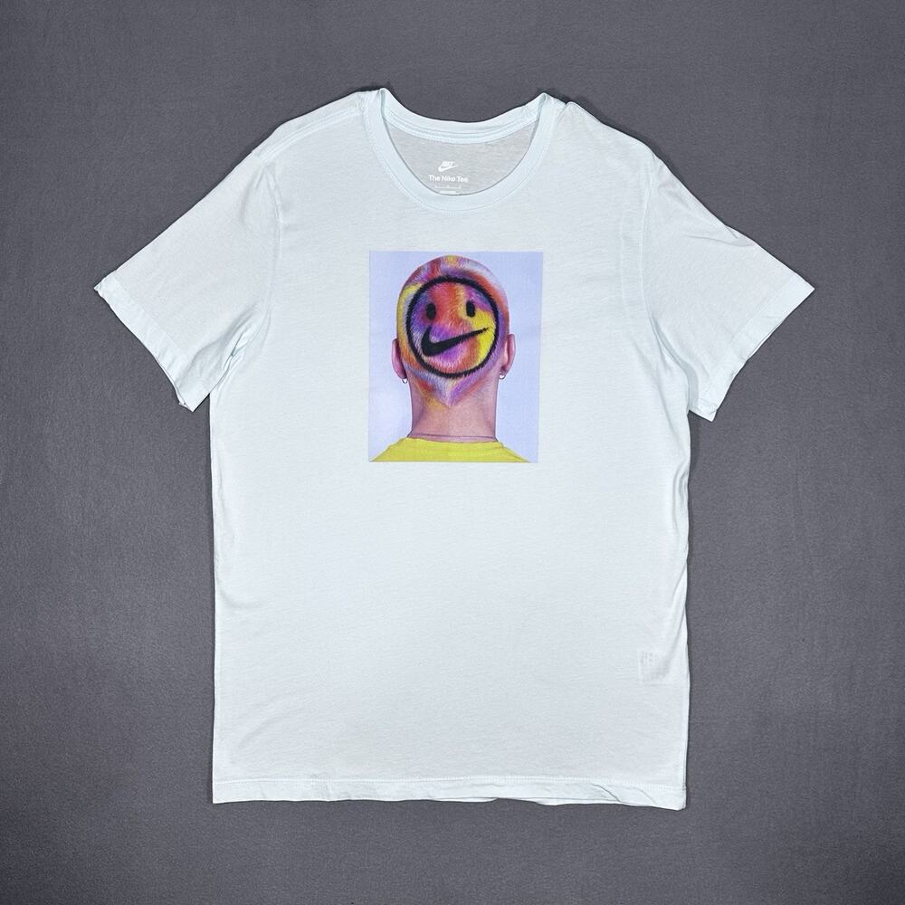 Nike Smiley Face Graphic T Shirt Mint Green Short Sleeve Men’s Large